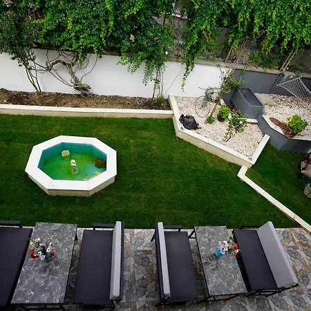 Moon & Sun سفيريهيسار